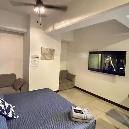 Unique Studio Apartment In The Heart Of גואטמלה מראה חיצוני תמונה