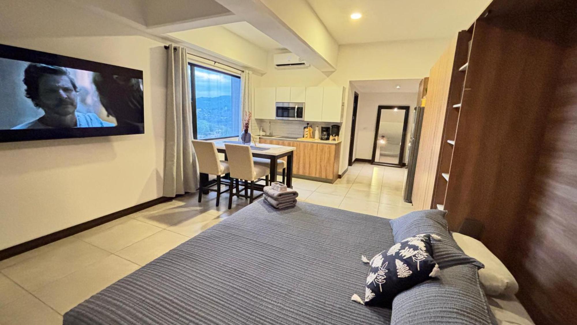 Apartment Unique In The Heart Of Guatemala City